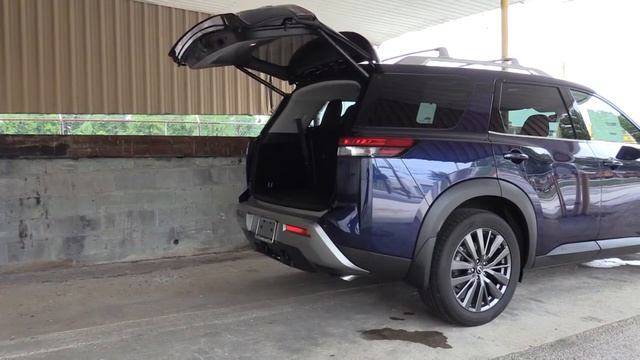 2022 Nissan Pathfinder Review   This SUV Will SURPRISE You!