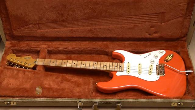 A personally Signed Hank Marvin Squier Stratocaster ‘Limited Edition смотреть онлайн