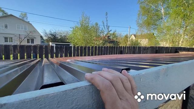 Этот загон для индюков ОН строил один/ Получился вечный и качественный смотреть онлайн