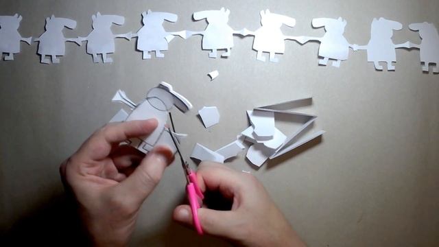 НОВЫЙ ГОД 2019 - ГИРЛЯНДА ИЗ СВИНОК, как сделать своими руками из бумаги А4. смотреть онлайн