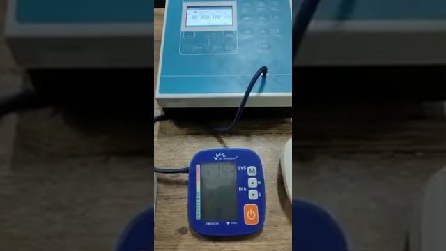 Comparison of OMRON MOREPEN WALNUT MEDICAL for high blood pressure using NIBP simulator смотреть онлайн