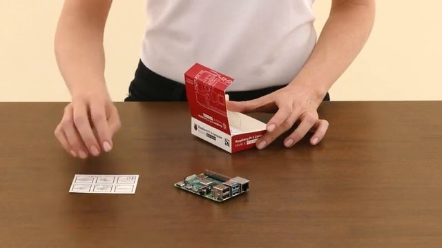 Raspberry Pi 4 Model B Quad Core 64 Bit смотреть онлайн