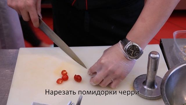Салат из папайи (Сом там) / Green Papaya Salad (Som Tam) смотреть онлайн