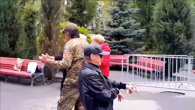 СЕГОДНЯ 30 АПРЕЛЯ 2023!! ТАНЦЫ ХАРЬКОВ!!!НЕ ТАКАЯ ТЫ КАК ВСЕ смотреть онлайн