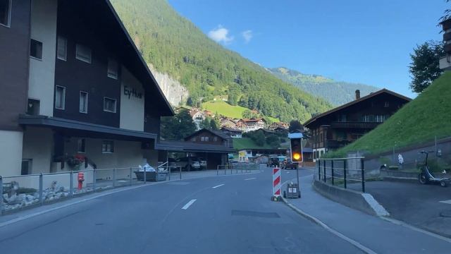 Amazing Road Trips In Switzerland - Lauterbrunnen - Wilderswil 4K