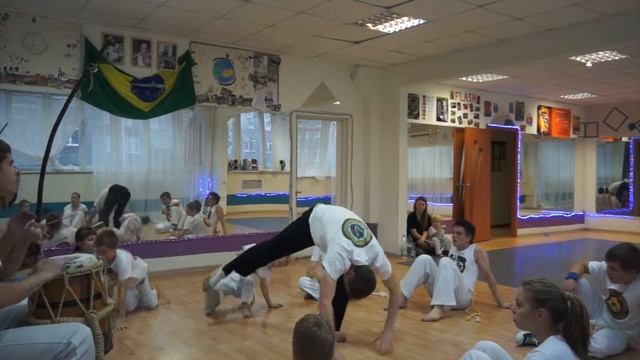 Canoa x Gafanhoto - Senzala Karelia смотреть онлайн