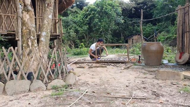 Episode 21 - Make rabbit cage, Gardening in the forest, Live With Nature смотреть онлайн