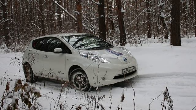 [Летопись про LEAF] Про электромобиль зимой и небольшой offroad по снегу. смотреть онлайн