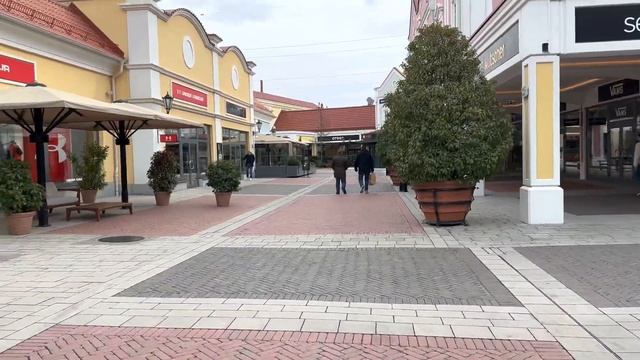اوتليت فيينا Designer Outlet Parndorf смотреть онлайн