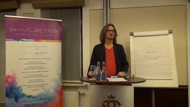 Laimingas veikloje: 12 realizacijos žingsnių смотреть онлайн