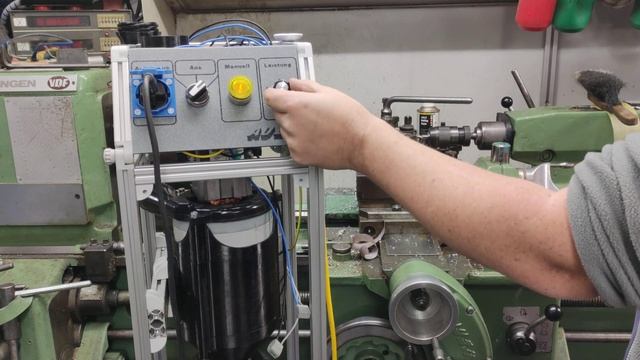 Werkstatt-Staubsauger mit Zyklon, Fernbedienung und anderem Schnickschnack Erster Test смотреть онлайн