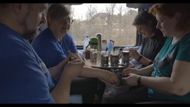 Поезд в Карелию, едем на сплав по реке Шуя.