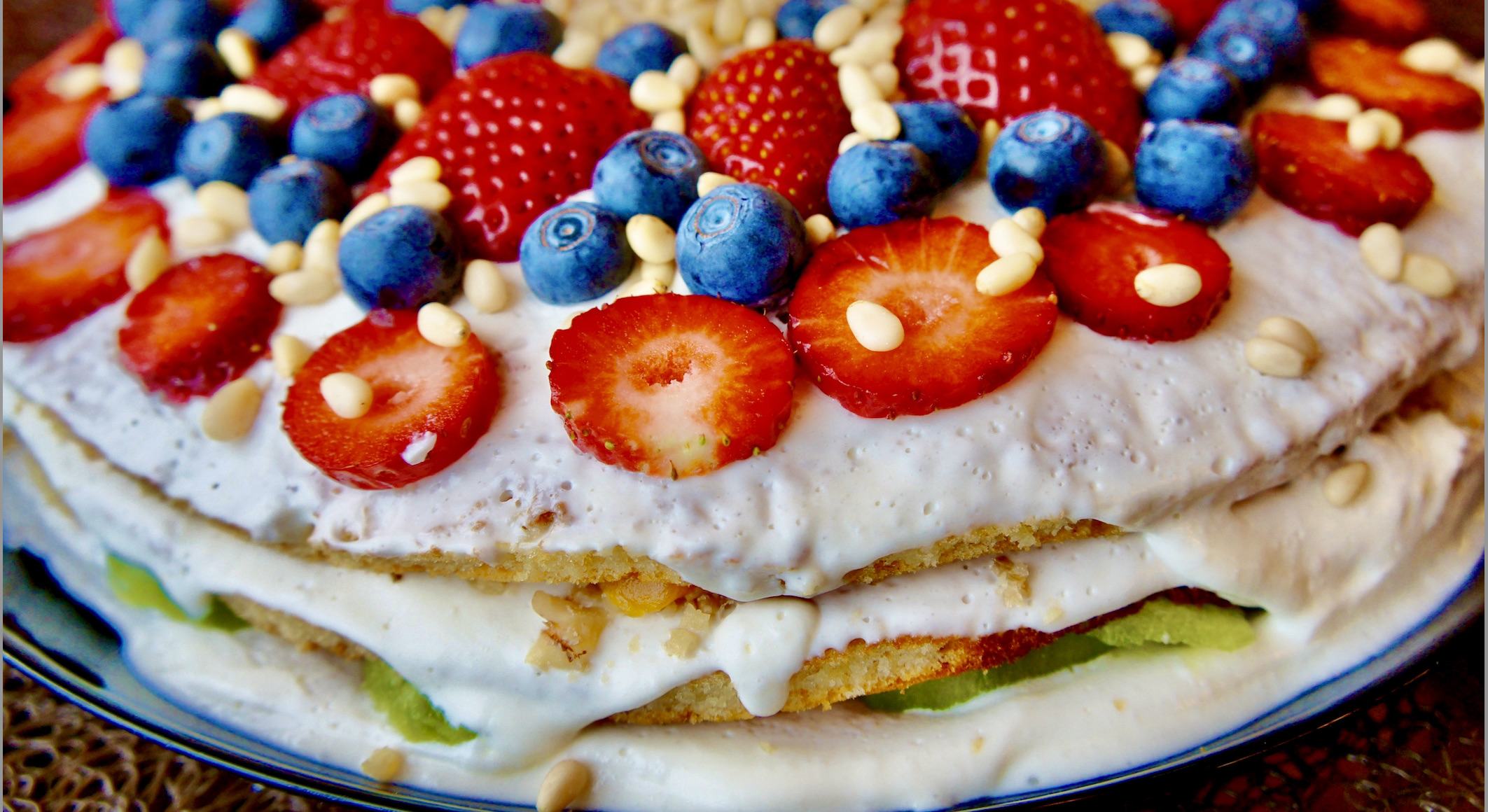 ТОРТ НА 8 МАРТА ? Этот тортик Вы запомните надолго ?!!! смотреть онлайн