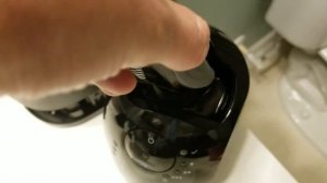 Braun Series 7 Clean & Charge station. Will it charge any Series 7 shaver?