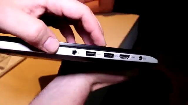 ASUS Transformer Book Flip TP300 Hands On [Deutsch - German] смотреть онлайн