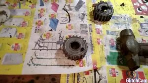 Меняю шестерню коленвала и ремень ГРМ на Ваз 10  без помощника.