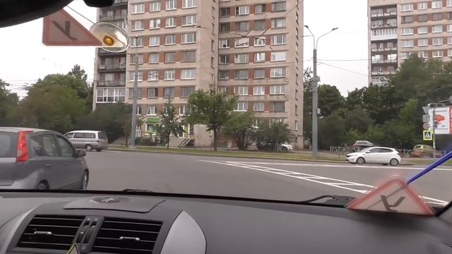 Круговое движение на Ветеранов и Дачный пр. смотреть онлайн