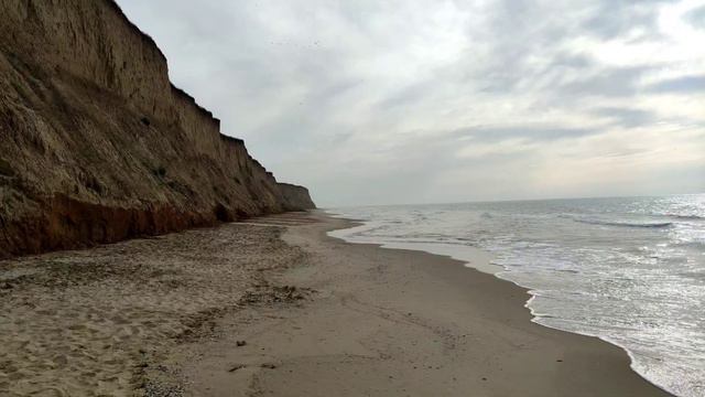 Спуск к морю смотреть онлайн