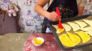 ПИРОЖКИ С ЧЕРЕМУХОЙ ИЗ СЛОЕННОГО ТЕСТА. НЕВЕРОЯТНЫЙ ВКУС.