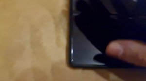 Отслоилась защитная плёнка на Samsung fold3 спустя 2 года