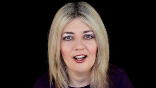 ASMR Oracle Card Readings - New Year, New Deck! Binaural Sounds смотреть онлайн