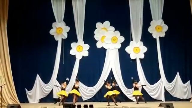 Коллектив "Созвездие" Детский сад № 14" "Мой любимый джаз" 2017 год смотреть онлайн