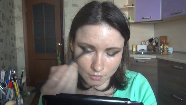 Шикарный test drive палетки от L`Oreal - Бирюзовый макияж??? смотреть онлайн