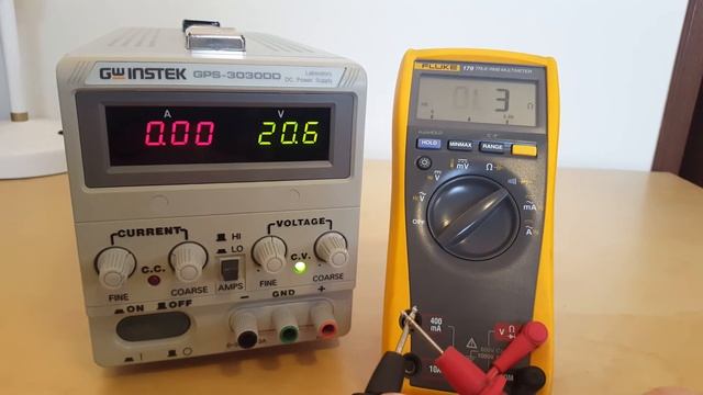 Fluke 179 True RMS Multimeter with GW Instek GPS-3030DD Power Supply - 1080p HD смотреть онлайн