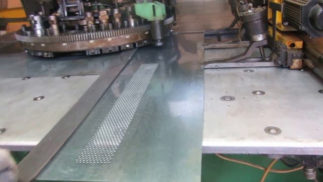 Производство решет с круглым отверстием для зерноочистительной техники. смотреть онлайн