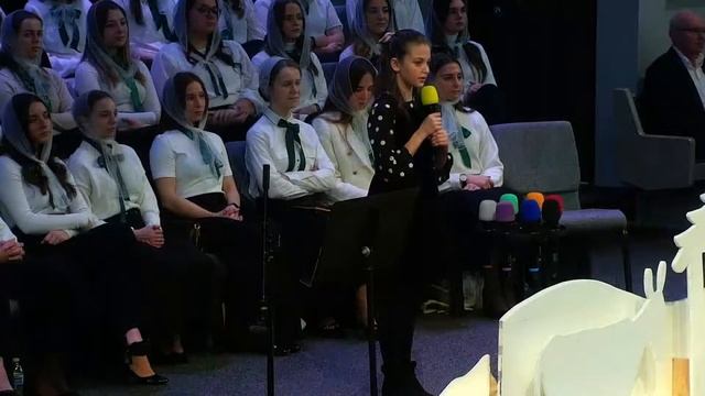 Стих - Рождество - это праздник Света смотреть онлайн