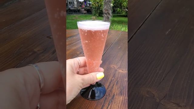 ЕДИМ МИДИИ и БАРАБУЛЬКУ на набережной в Сочи ? смотреть онлайн