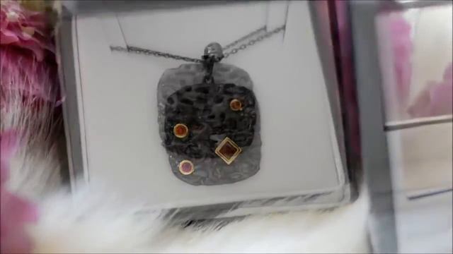 DreamCarnival 1989 New Design Women Jewelry Fuchsia CZ for Love Anillos Hollow Pattern Ring смотреть онлайн