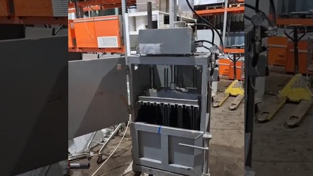 "Статико-8" вертикальный пресс для отходов картона, бумаги, пластика, плёнки, бытового мусора. смотреть онлайн