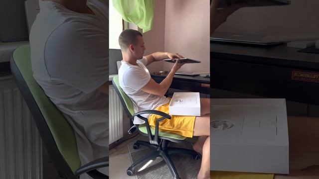 MacBook Air 2020 смотреть онлайн