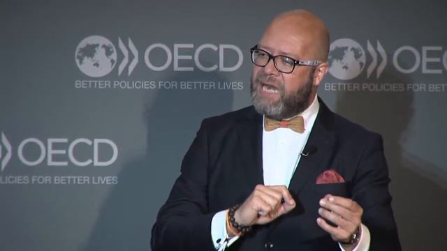 OECD Forum 2017 - 15/15 Talk The Mobile as a Mechanism to Solve the Refugee Crisis смотреть онлайн