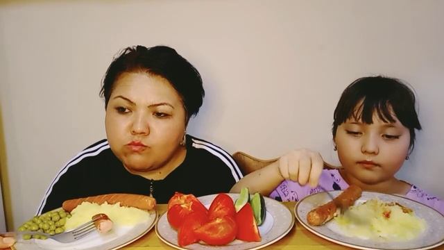 Мукбанг Пюре ?/Сосиски ?/Овощи ??/@mukbang_s_sanoshey