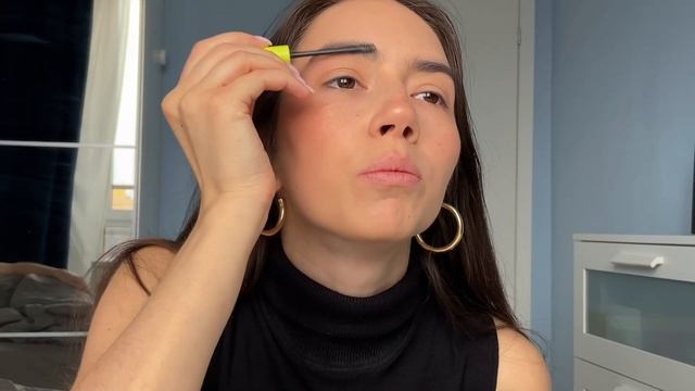 Ежедневный макияж - Clean girl makeup смотреть онлайн