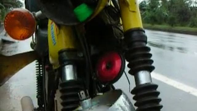 Head light falls off смотреть онлайн