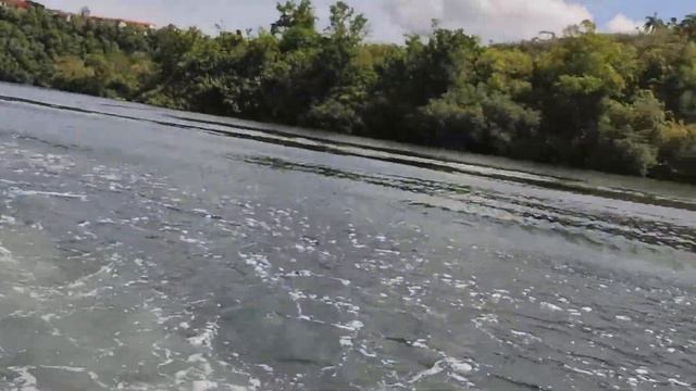 лена рулит на Кубе, лодка, драйв смотреть онлайн