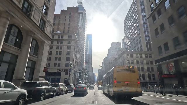 New York City Driving Tour, Fifth Ave - February 5, 2023 смотреть онлайн