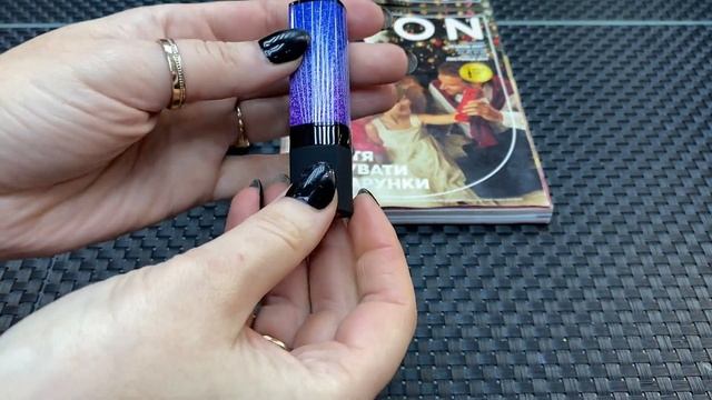 БУДУ БРАТЬ!!! ТЕСТ на ГУБАХ НОВИНКИ 12 каталога Avon - УВЛАЖНЯЮЩАЯ МАТОВАЯ помада "Ультра" смотреть онлайн