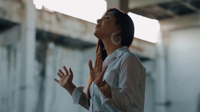 Назиля Казанбекова - Сильнее (Cover of Arnella) смотреть онлайн