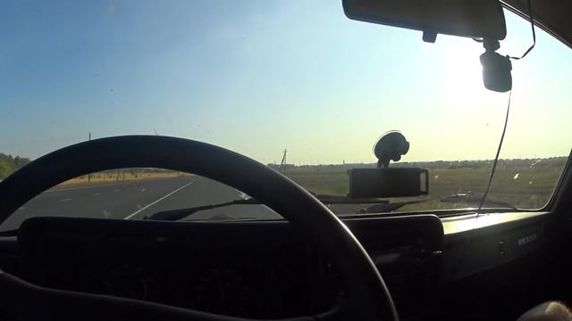 На ЖИГУЛЯХ по Москве! Страшно, Весело и Красиво! ВАЗ 2107 ЕДЕТ в МОСКВУ смотреть онлайн