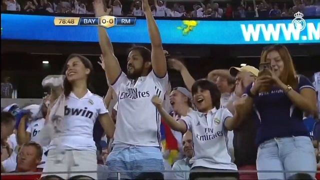 Гол Данило в ворота Баварии! смотреть онлайн