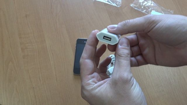 Обзор зарядного устройства для iPhone 4 4S смотреть онлайн