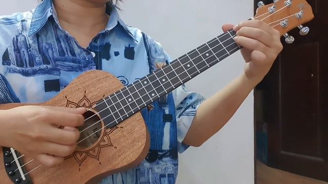 Test Ukulele Tenor Kaysen Nature - Shop đàn Phương Dung Socola смотреть онлайн