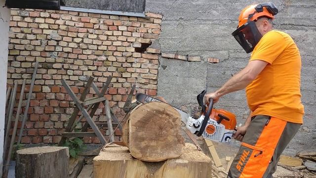 STIHL MS 500 i & STIHL MS 400 C. смотреть онлайн