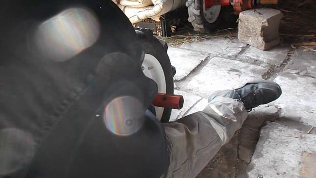 Замена камеры и покрышки колеса на мотоблоке Forte. смотреть онлайн