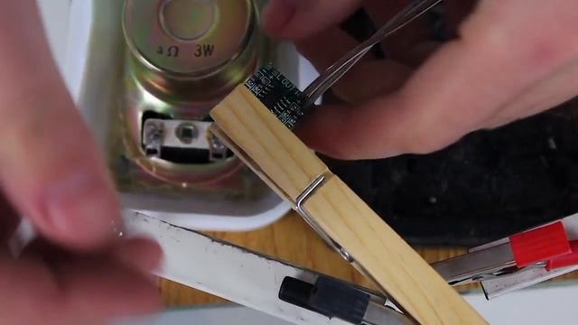 Роман Урсу. Как сделать мини USB колонки своими руками смотреть онлайн