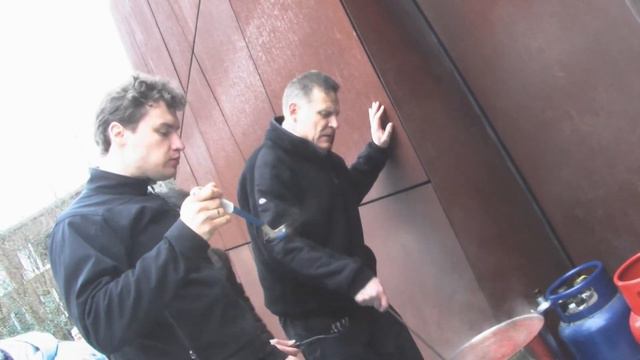 "Русский стол" в клубе моржей "Deurnese Iceberen" смотреть онлайн